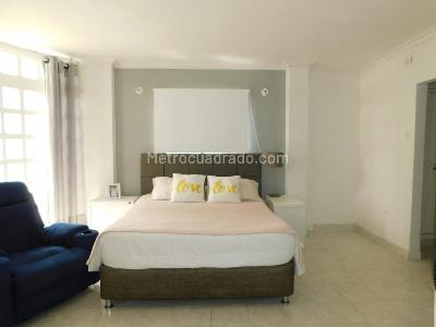 Casa de 4 alcobas en venta en Cartagena, 219 m² · foto 9 de 16