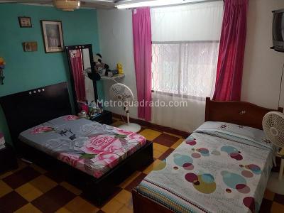 Casa de 3 alcobas en venta en Armenia, Cartagena, 200 m² · foto 8 de 10