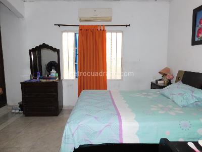 Casa de 3 alcobas en venta en San Jose, Barranquilla, 236 m² · foto 11 de 17