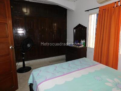 Casa de 3 alcobas en venta en San Jose, Barranquilla, 236 m² · foto 12 de 17