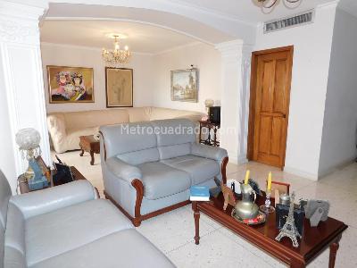 Apartamento de 3 alcobas en venta en Alto Prado, Barranquilla, 158 m² · foto 4 de 19