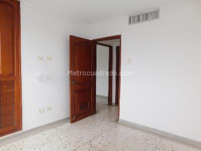 Apartamento de 2 alcobas en venta en Altos De Riomar, Barranquilla, 95 m² · foto 9 de 20