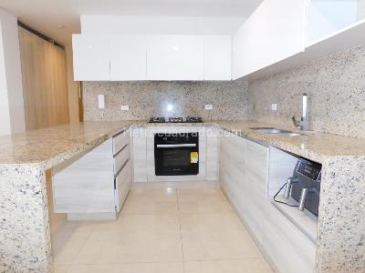 Apartamento de 3 alcobas en venta en Rio Alto, Barranquilla, 162 m² · foto 6 de 20