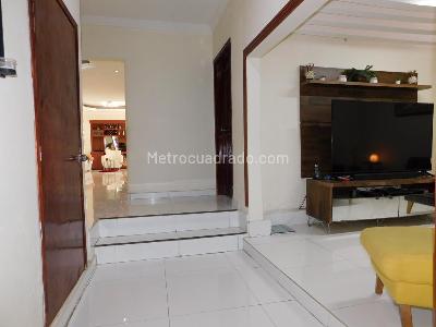 Casa de 3 alcobas en venta en Los Jobos, Barranquilla, 300 m² · foto 12 de 20