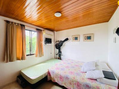 Apartamento de 2 alcobas en venta en Crespo, Cartagena, 86 m² · foto 6 de 15