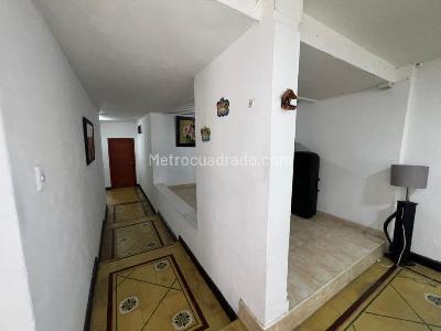 Casa de 5 alcobas en arriendo en Boston, Barranquilla, 256 m² · foto 11 de 20