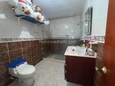 Casa de 5 alcobas en arriendo en Boston, Barranquilla, 256 m² · foto 19 de 20
