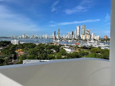 Apartamento de 2 alcobas en venta en Manga, Cartagena, 84 m² · foto 2 de 18