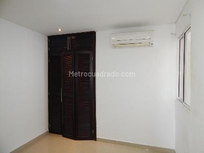 Apartamento de 2 alcobas en venta en Manga, Cartagena, 84 m² · foto 8 de 18