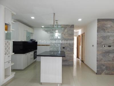 Apartamento de 3 alcobas en venta en Las Delicias, Cartagena, 128 m² · foto 3 de 20