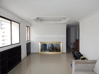 Apartamento de 3 alcobas en venta en Manga, Cartagena, 95 m² · foto 5 de 19