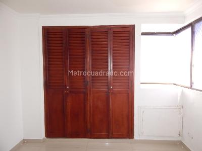 Apartamento de 3 alcobas en venta en Manga, Cartagena, 95 m² · foto 15 de 19