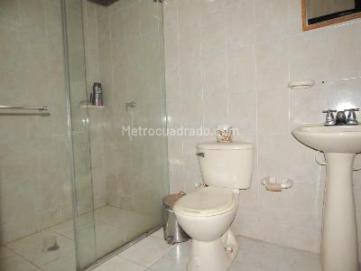 Casa de 5 alcobas en venta en San Jose, Barranquilla, 285 m² · foto 14 de 16