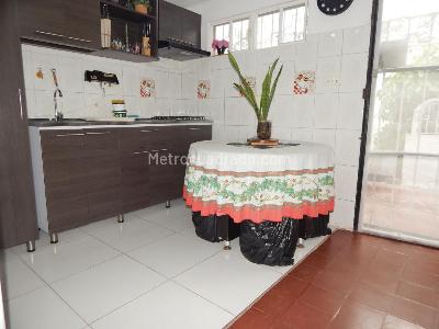 Casa de 5 alcobas en venta en San Jose, Barranquilla, 285 m² · foto 5 de 16