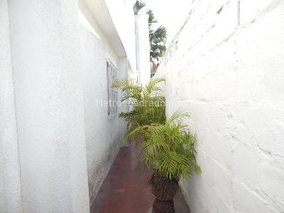 Casa de 5 alcobas en venta en San Jose, Barranquilla, 285 m² · foto 8 de 16