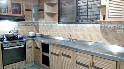 Casa de 5 alcobas en venta en San Jose, Barranquilla, 204 m² · foto 3 de 7