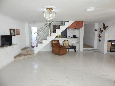 Casa de 5 alcobas en venta en El Recreo, Barranquilla, 270 m² · foto 4 de 20