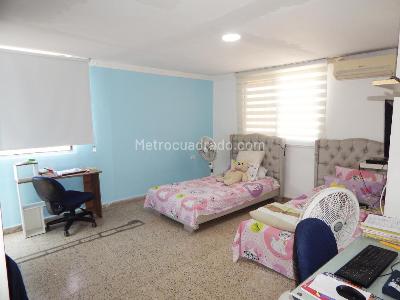 Casa de 5 alcobas en venta en El Recreo, Barranquilla, 270 m² · foto 13 de 20