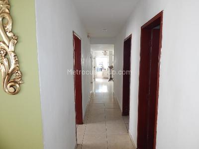 Casa de 5 alcobas en venta en El Recreo, Barranquilla, 270 m² · foto 18 de 20