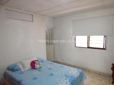 Casa de 5 alcobas en venta en El Recreo, Barranquilla, 270 m² · foto 19 de 20