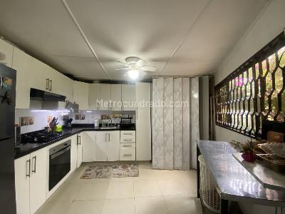 Casa en venta en Paraiso, Barranquilla · foto 4 de 20