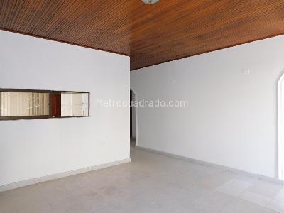 Casa de 5 alcobas en venta en Los Andes, Barranquilla, 406 m² · foto 7 de 20
