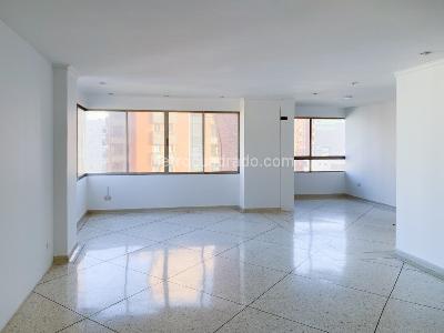 Apartamento de 3 alcobas en venta en Villa Country, Barranquilla, 182 m² · foto 2 de 17