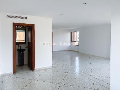 Apartamento de 3 alcobas en venta en Villa Country, Barranquilla, 182 m² · foto 4 de 17