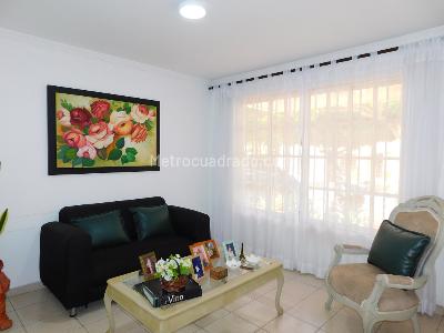 Casa en venta en Villa Carolina, Barranquilla · foto 2 de 20