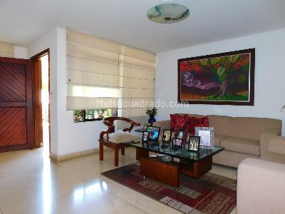 Casa de 4 alcobas en venta en Altos De Riomar, Barranquilla, 122 m² · foto 3 de 20