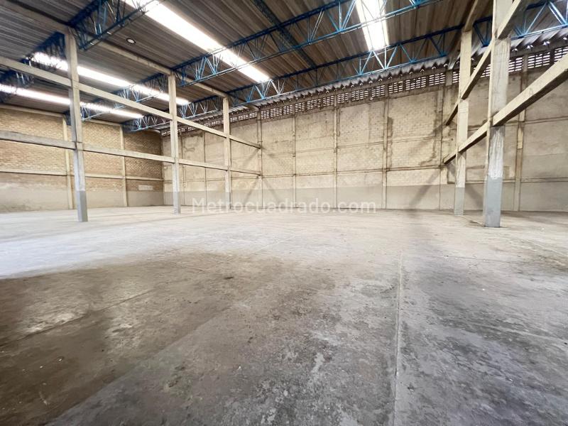 Bodega en Arriendo, Circunvalar, Barranquilla - Więcej