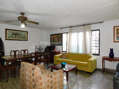 Casa de 4 alcobas en venta en Andalucia, Barranquilla, 300 m² · foto 11 de 19
