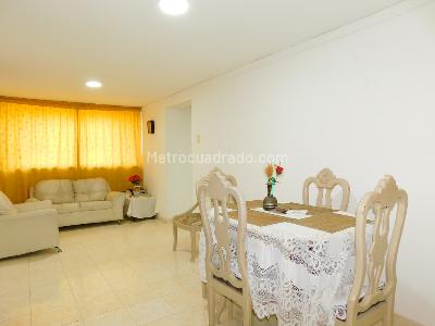 Apartamento de 3 alcobas en venta en Las Tres Avemarias, Barranquilla, 67 m² · foto 2 de 12