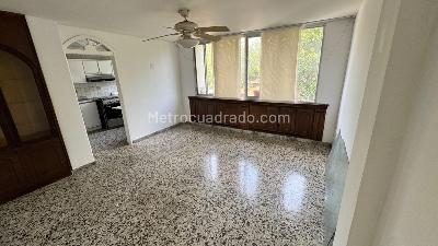Apartamento de 3 alcobas en venta en Altos Del Prado (Norte), Barranquilla, 216 m² · foto 2 de 15