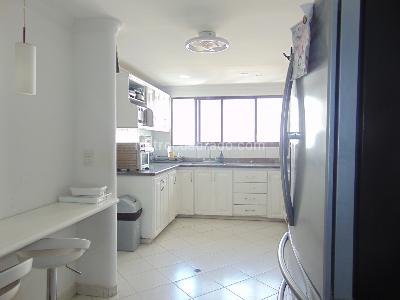 Apartamento de 3 alcobas en venta en Bocagrande, Cartagena, 215 m² · foto 8 de 20