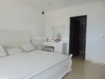 Apartamento de 3 alcobas en venta en Bocagrande, Cartagena, 215 m² · foto 13 de 20