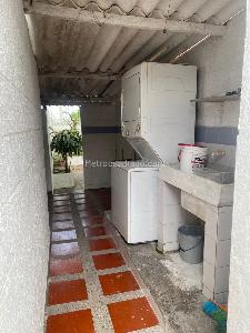 Casa de 3 alcobas en venta en Ciudad Jardin, Barranquilla, 534 m² · foto 10 de 13