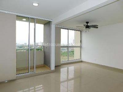 Apartamento de 3 alcobas en venta en Paraiso, Barranquilla, 76 m² · foto 2 de 20