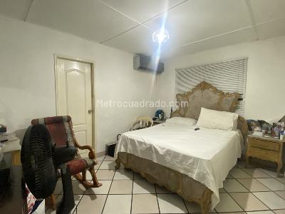Casa en venta en Ciudad Jardin, Barranquilla · foto 8 de 18