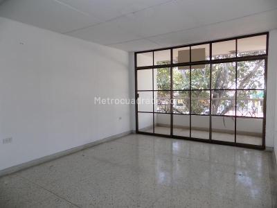 Casa de 4 alcobas en venta en Granadillo, Barranquilla, 400 m² · foto 5 de 11