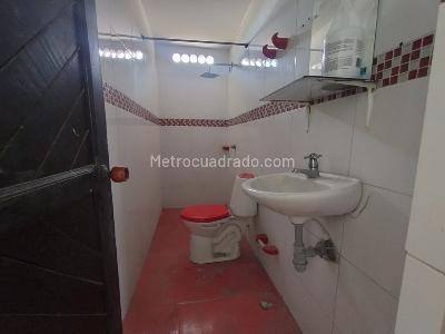Casa de 5 alcobas en venta en Universal, Barranquilla, 223 m² · foto 13 de 18