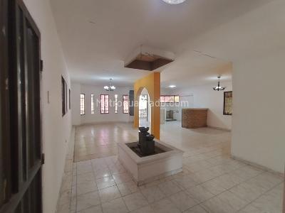 Casa de 5 alcobas en venta en Universal, Barranquilla, 223 m² · foto 4 de 18