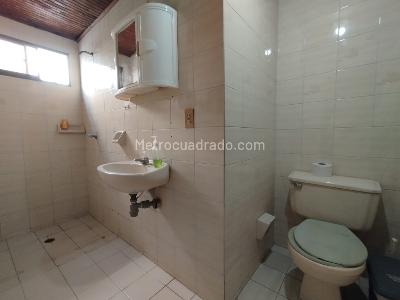 Casa de 3 alcobas en venta en La Concepcion (Cartagena), Cartagena, 188 m² · foto 11 de 16