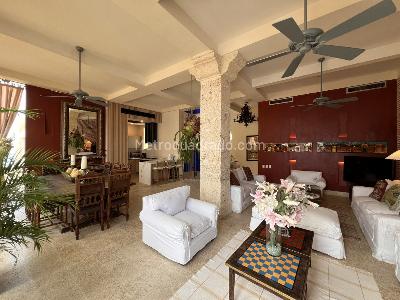 Apartamento de 3 alcobas en venta en Centro Historico, Cartagena, 294 m² · foto 2 de 20