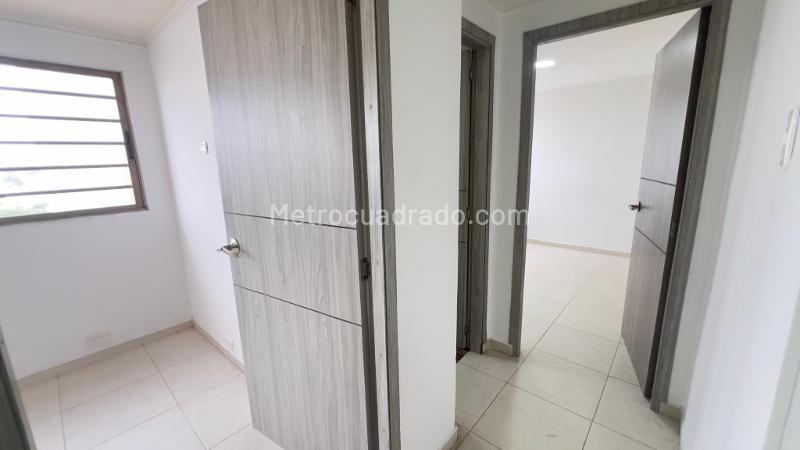 Apartamento en Arriendo, Ciudad Jardin, Barranquilla - Więcej