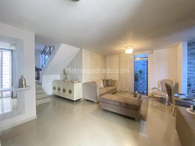 Casa en venta en Ciudad Jardin, Barranquilla · foto 2 de 20