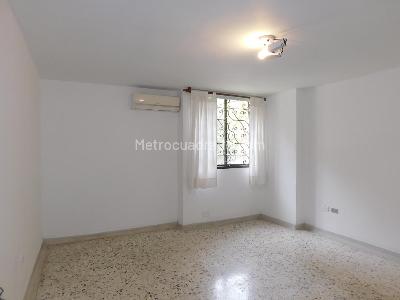 Apartamento de 3 alcobas en venta en Alto Prado, Barranquilla, 240 m² · foto 16 de 20