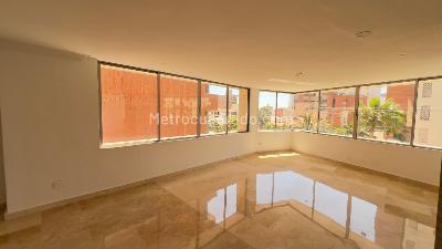 Apartamento de 4 alcobas en venta en Riomar, Barranquilla, 335 m² · foto 4 de 20