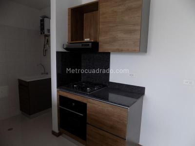 Apartamento en arriendo en Altamira, Barranquilla · foto 6 de 14