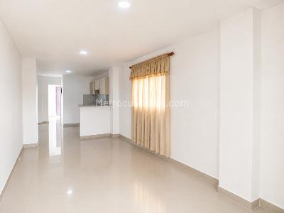Apartamento de 3 alcobas en venta en Amberes, Cartagena, 87 m² · foto 3 de 13